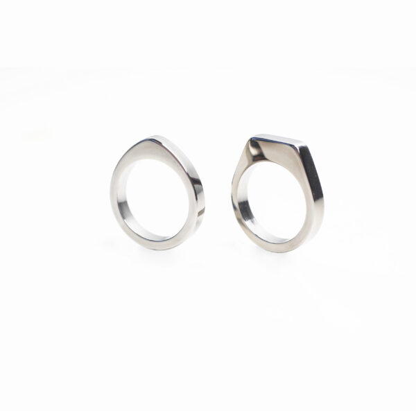 Twins - Image 4