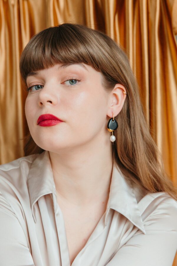 Arp Pearl And Porcelain Earrings - Burgundy - Image 4