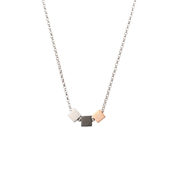 Satin Würfel Halsband