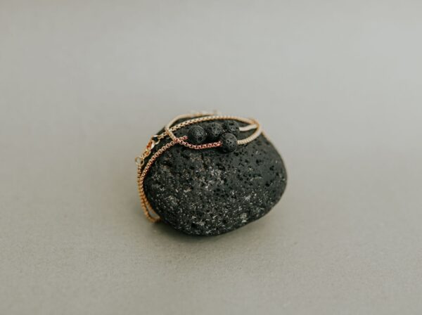 Diffuser Set, Necklace and Bracelet - Black Lava - Image 3