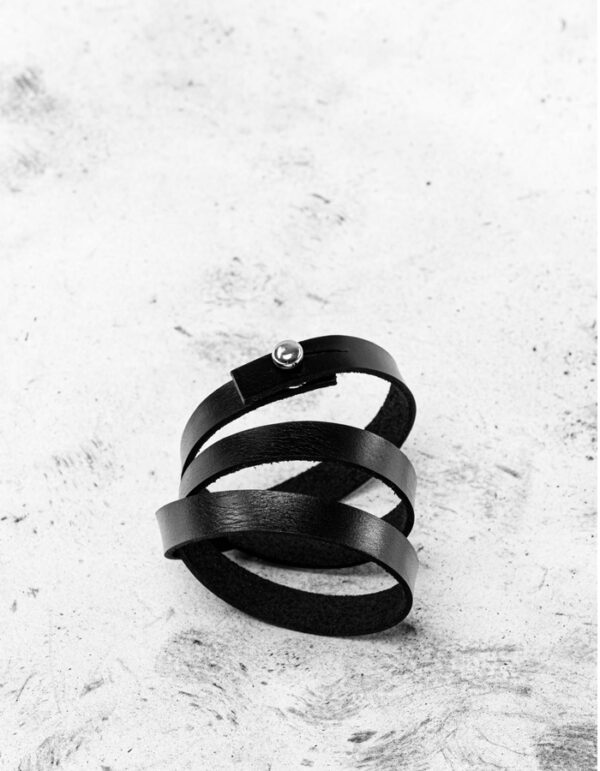 Arm Your Arm Leather Wristband x3 - Image 3