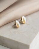 Runde Ohrstecker aus Porzellan - Weiß und Gold